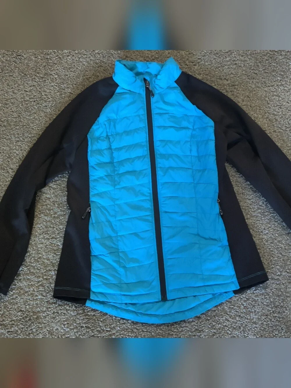 Women's Blue and Black Quilted Puffer Jacket - Picture 3 of 6